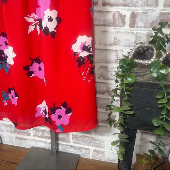 41 Hawthorn Red Sleeveless V-Neck Sundress - Picture 7 of 8